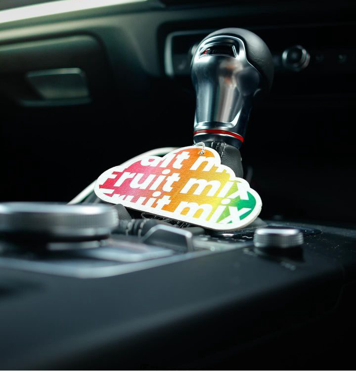 SmellyClouds Subscription